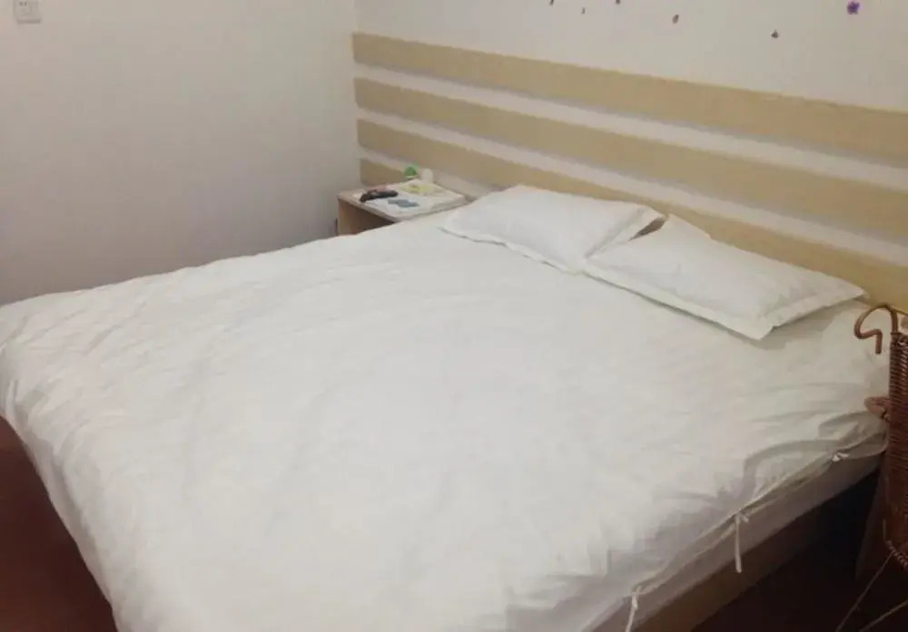 Xiangyue College Hotel