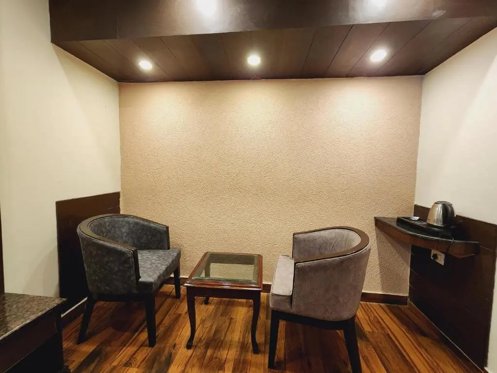 Hotel Himshri Mussoorie by Travellers Den