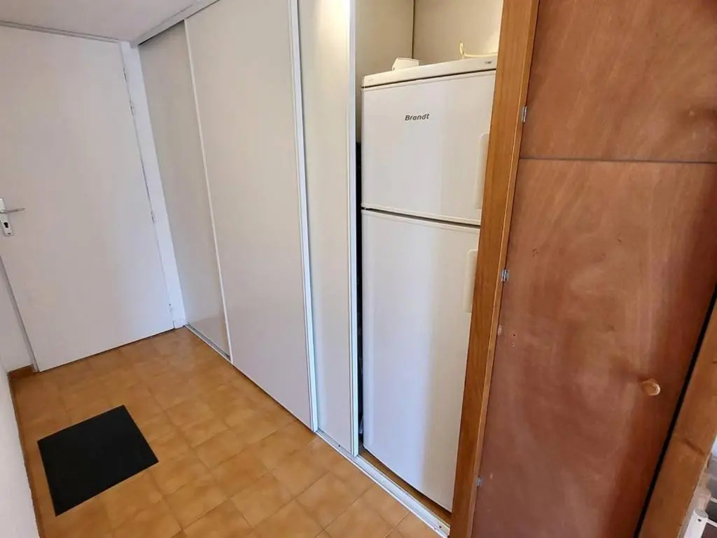 Appartement Six-Fours-les-Plages, 3 pièces, 5 personnes - FR-1-316-104