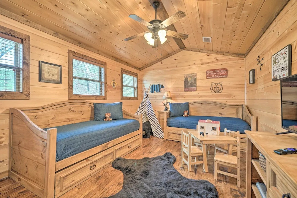 Expansive Broken Bow Cabin with Hot Tub and Playset!