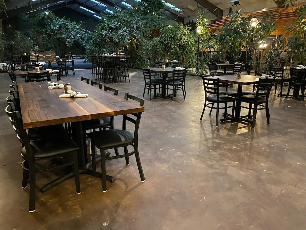 Historic Cow Palace Inn