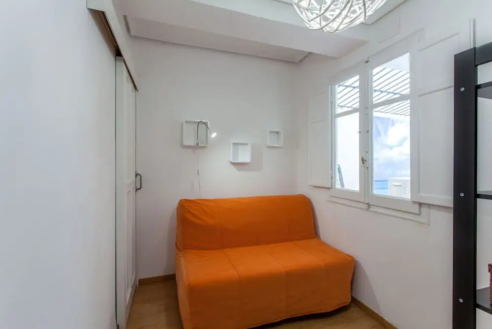 Apartment in the old town with terrace