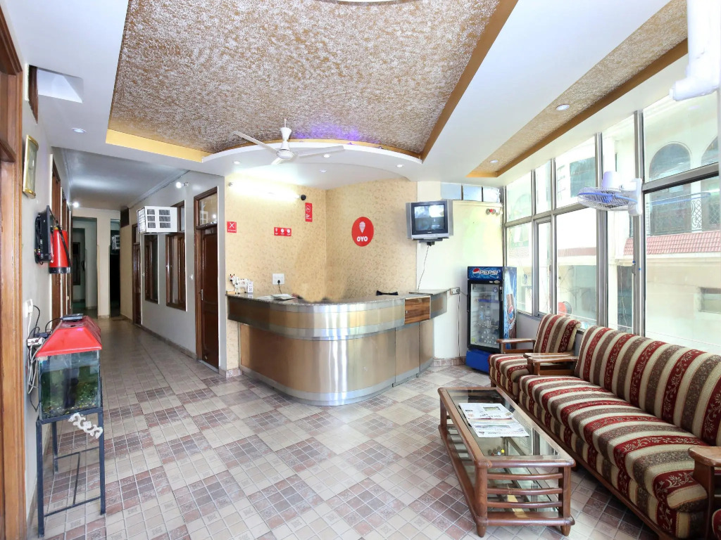 OYO 5853 Hotel Shingar Regency