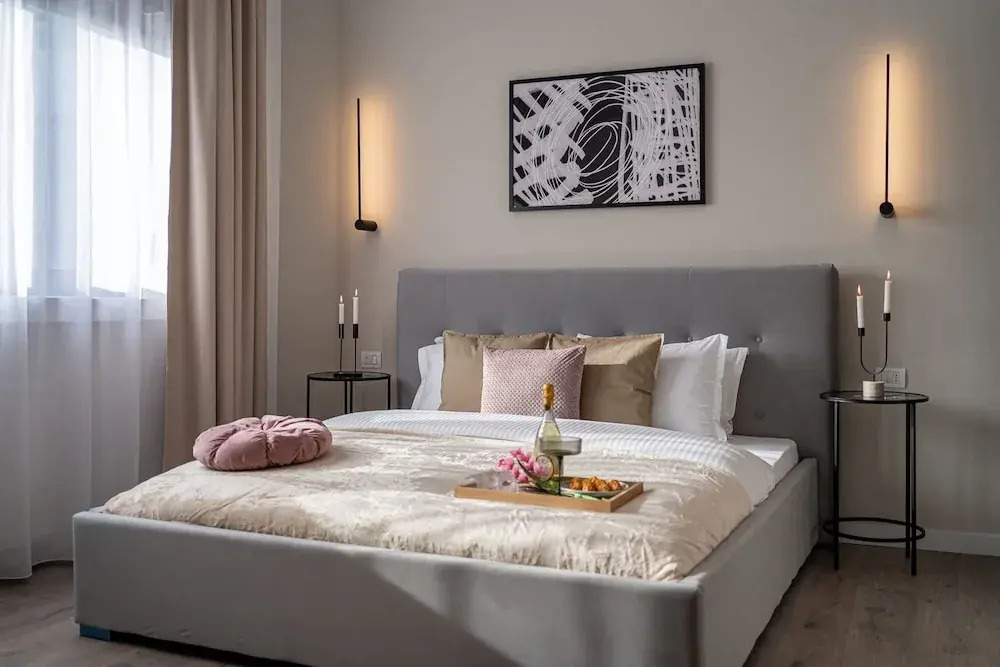Vibrant & Spacious 3BR Condos on Amzei Square