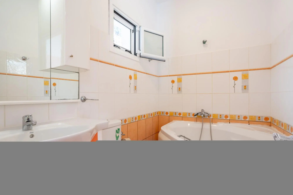 Villa Petros Large Private Pool Walk to Beach Sea Views A C Wifi Car Not Required - 180
