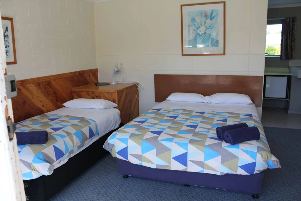 Te Anau Lakefront Backpackers