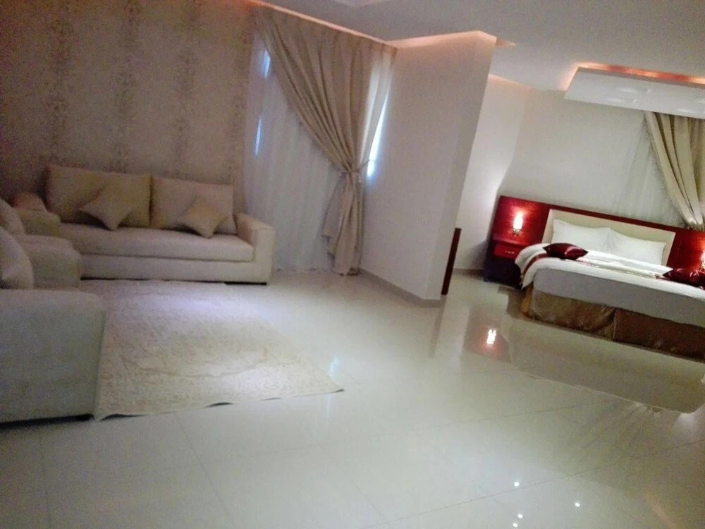 Golden House Aparthotel Riyadh