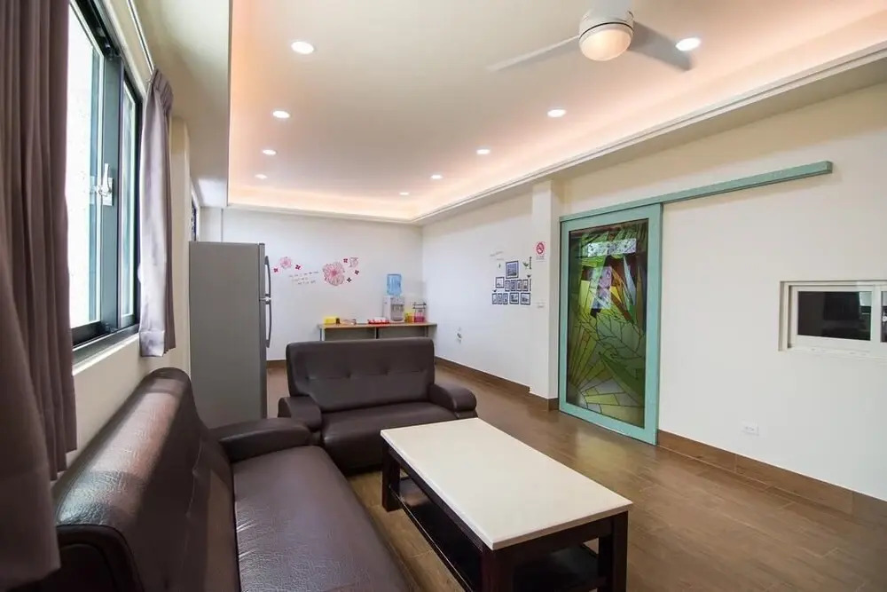 Easy To Play Homestay