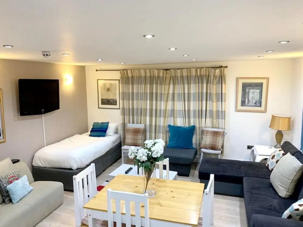 Apartment With 2 Bedrooms in Greater London, With Wonderful City View, Balcony and Wifi