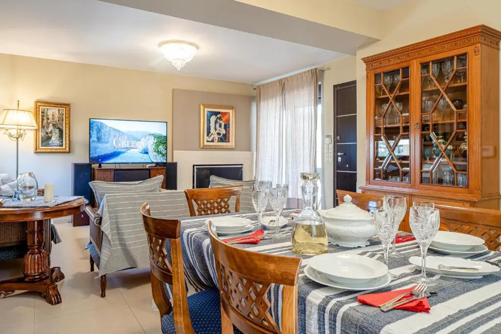 Villa The Palm, Beach & Airport closeby - POOL