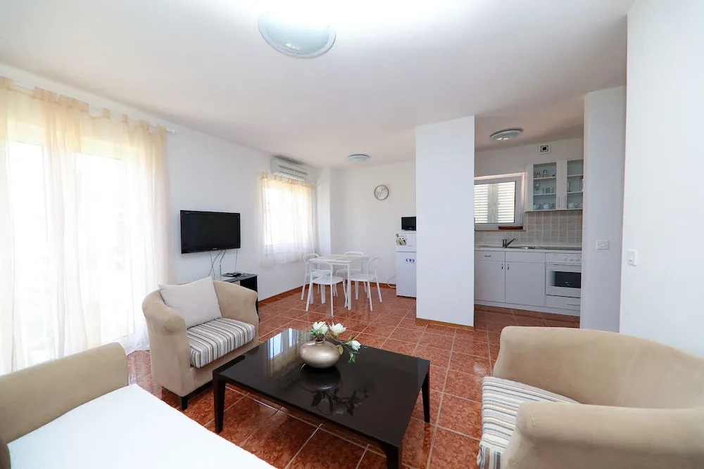 Apartments Mia