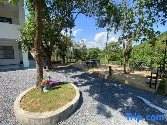 Heyue Homestay (Sanya Nanshan Temple Nanshan North Station)