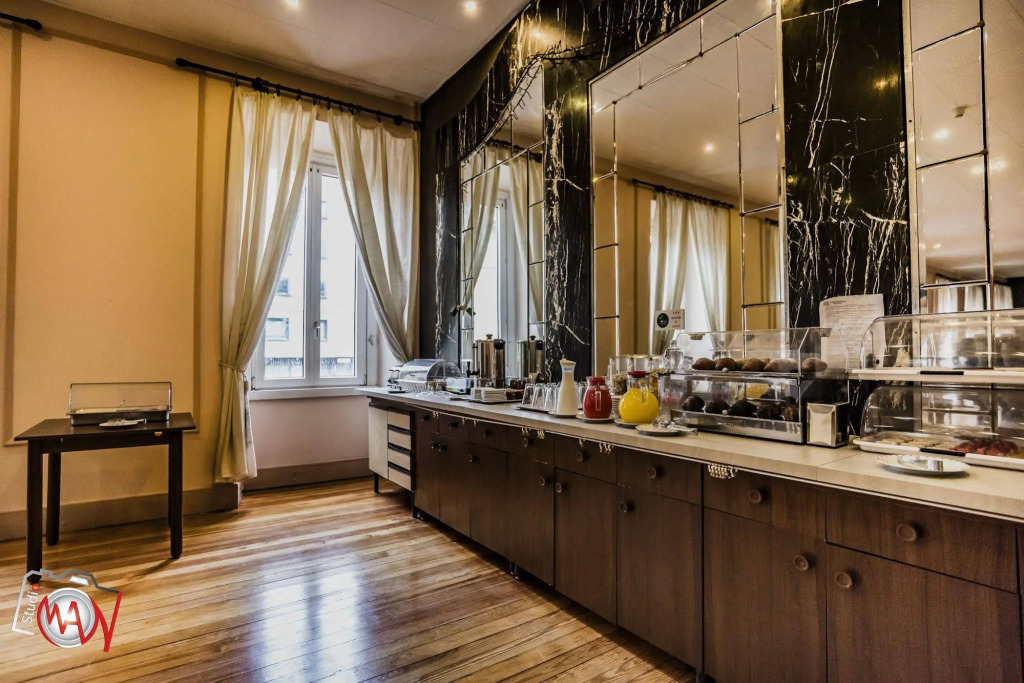 Hotel Moderno