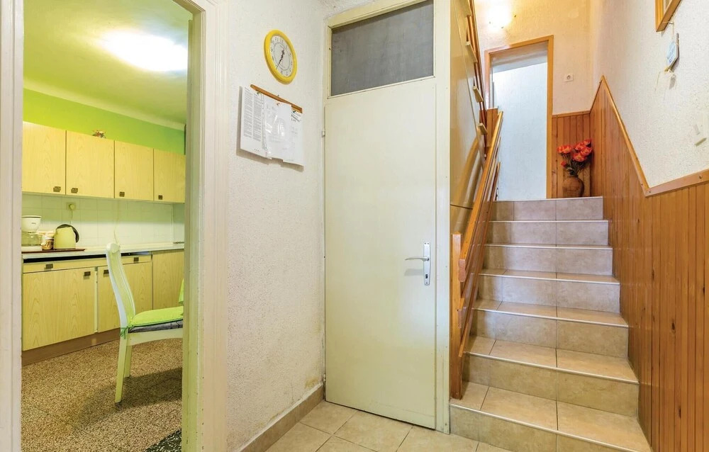 Stunning Home in Omisalj With Wifi and 4 Bedrooms