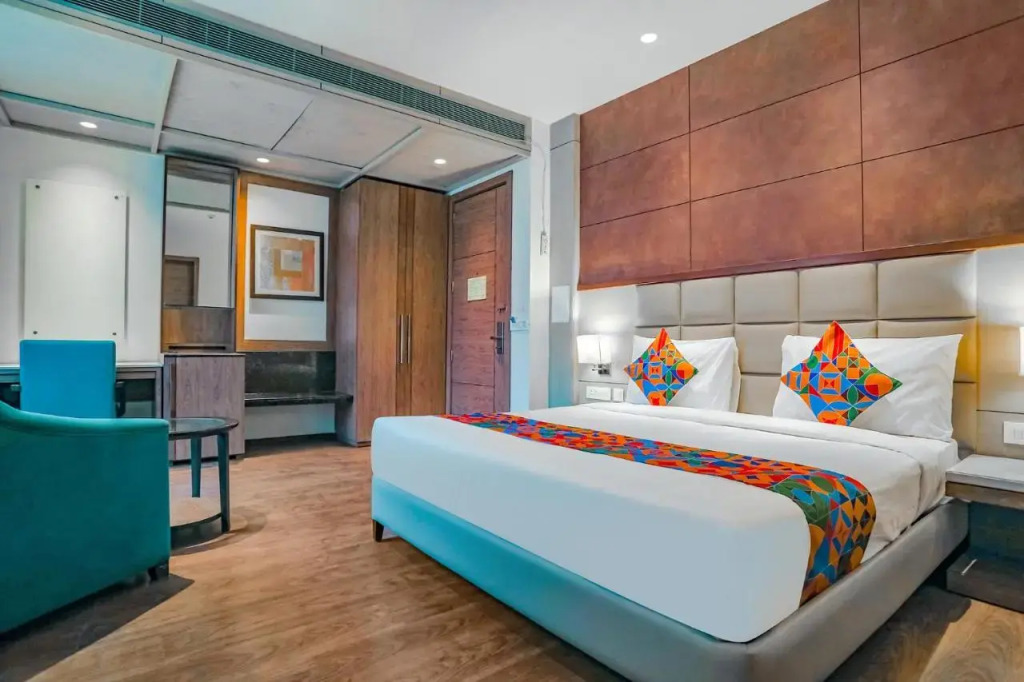 FabHotel F9 Chhatarpur