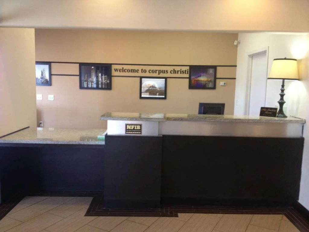 Rodeway Inn & Suites Corpus Christi Northwest