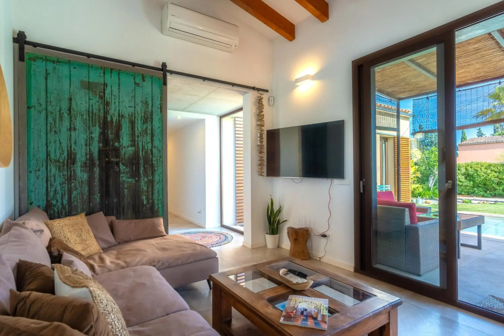 E320 Can Rotxet by Mallorca Villa Selection