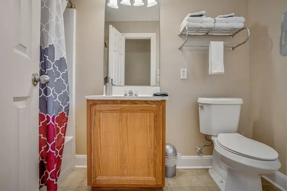 Lasalle - 2D · Spacious Gated Apartment w/ Off Street Parking!