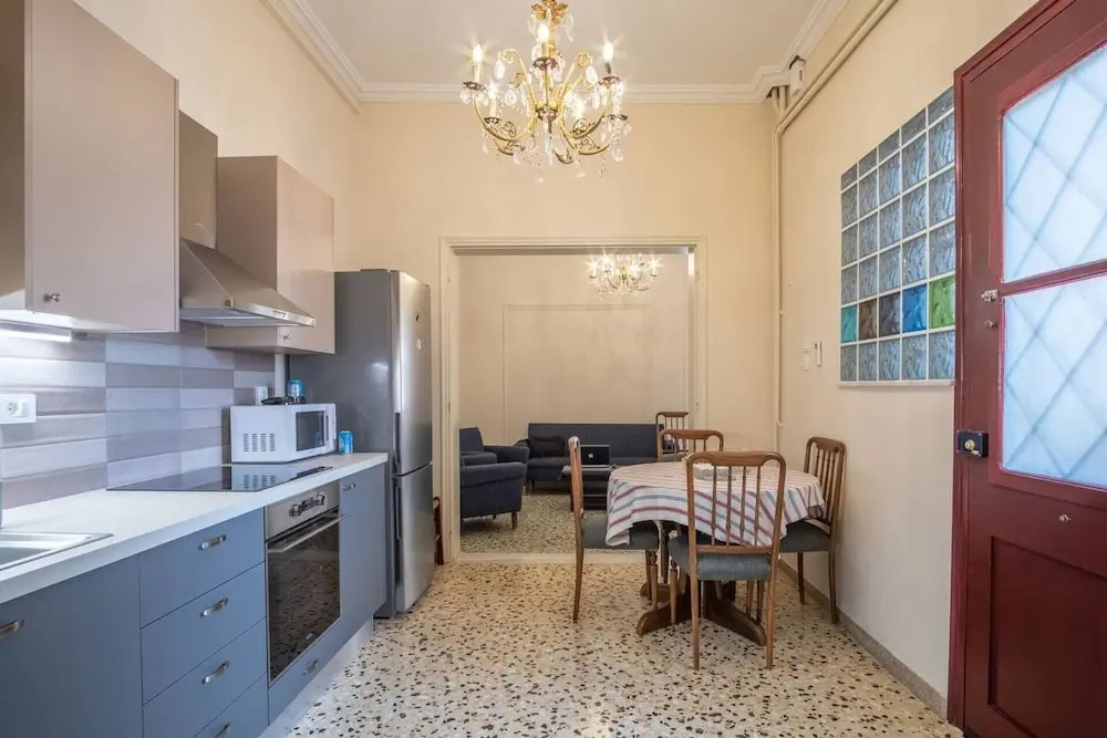 4 Guests - Veneris Residence Apartment in Chania