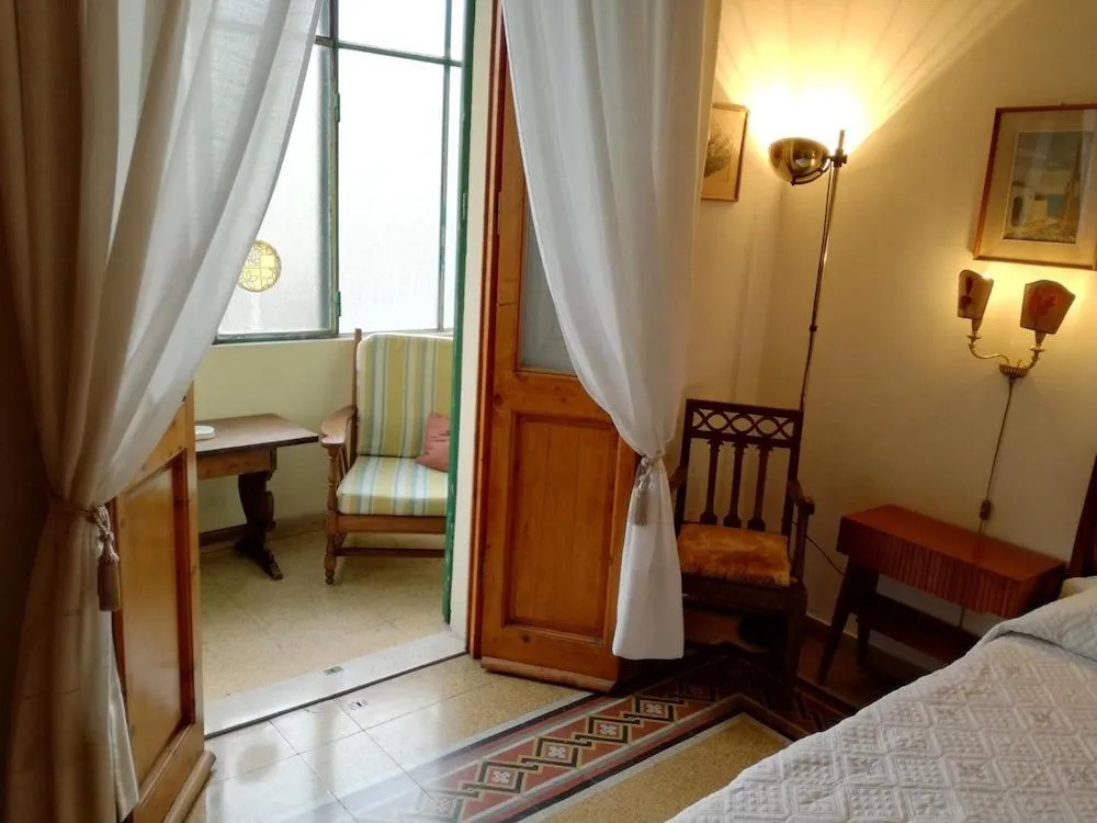 Rooms by Anna