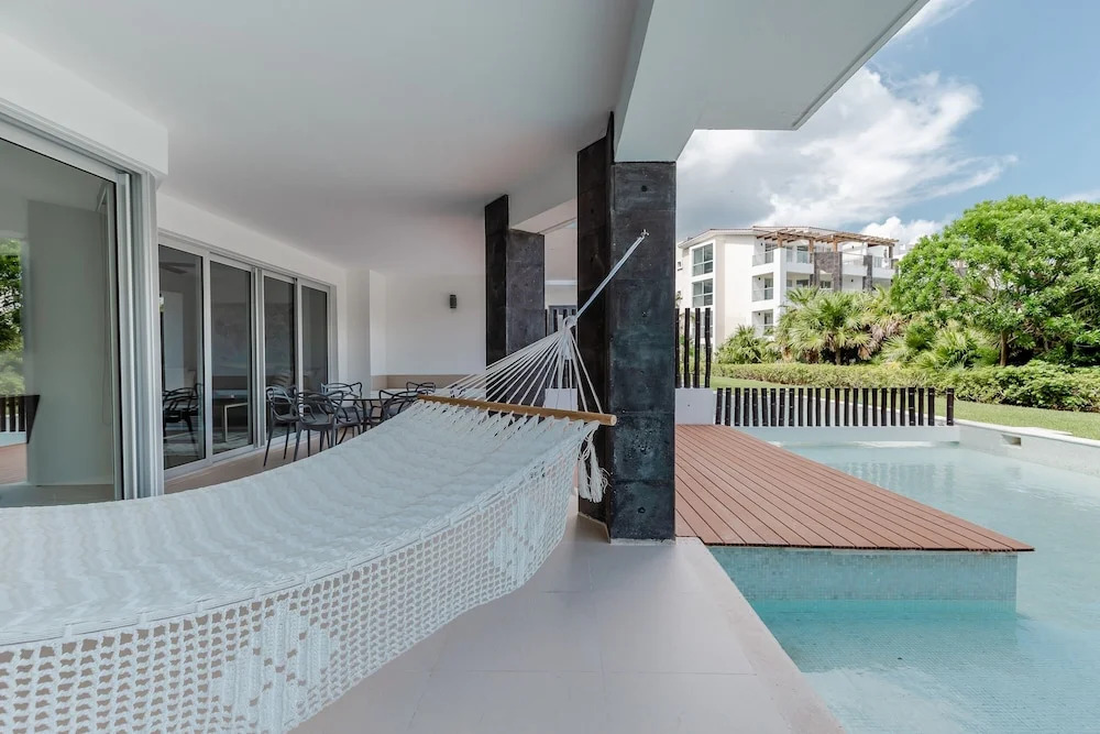 Casa SueÃ±o 2 Bedroom Condo by RedAwning