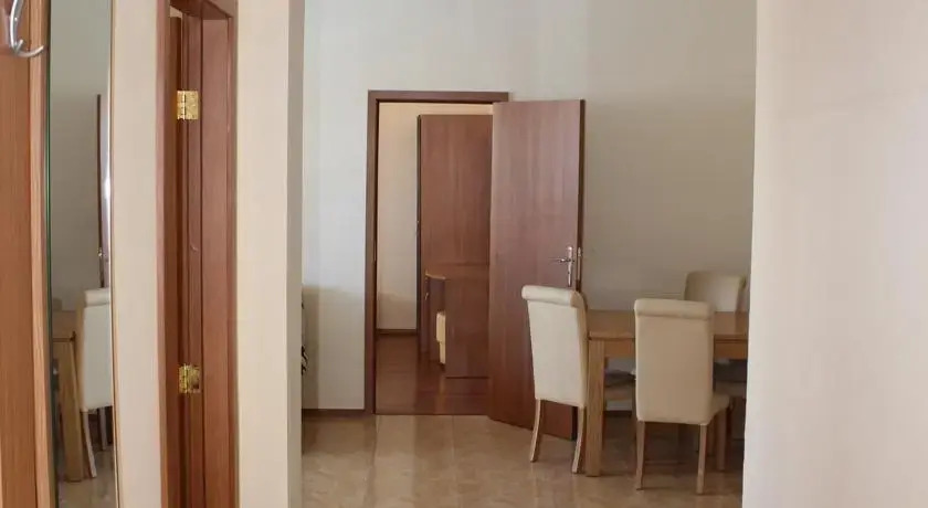 Elit 2 Apartment