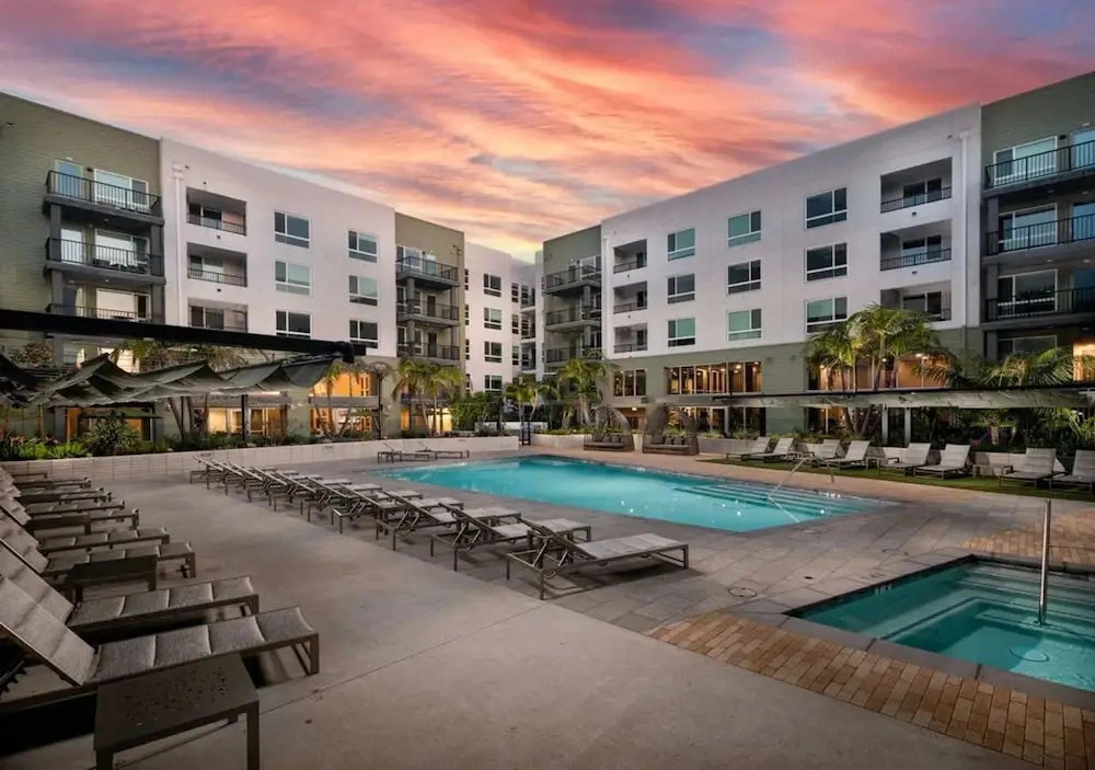 Contemporary Getaway Near Disneyland w Pool GYM