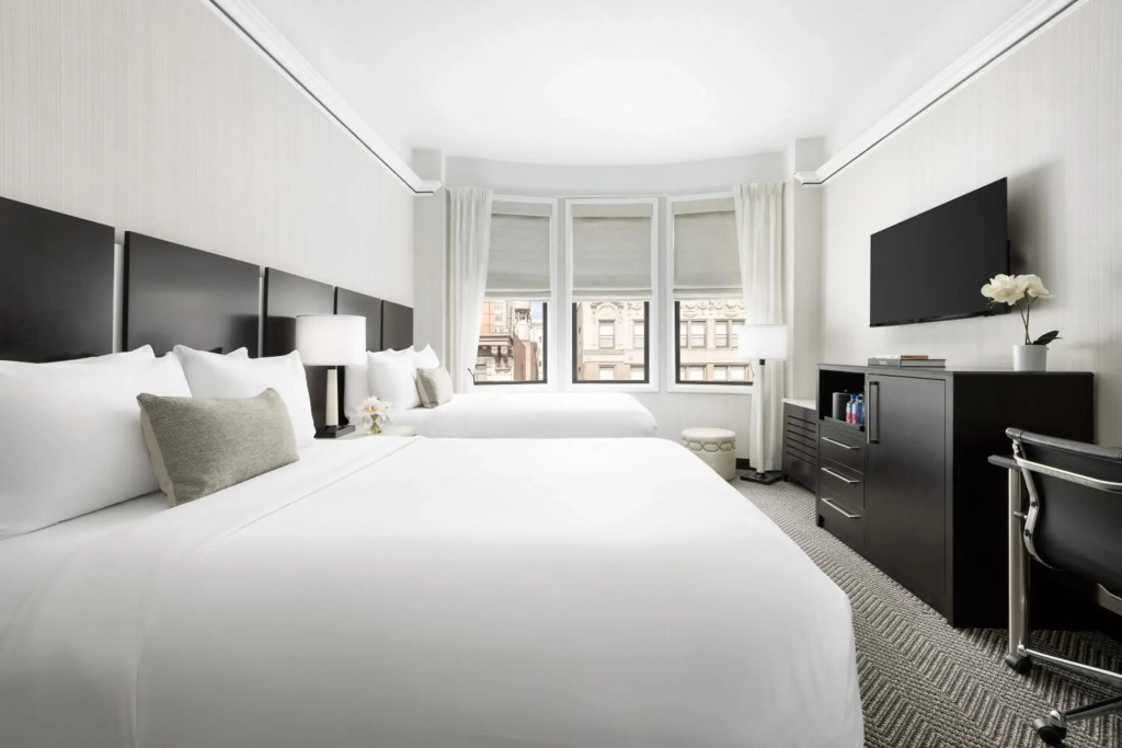 Отель The Gregorian New York City