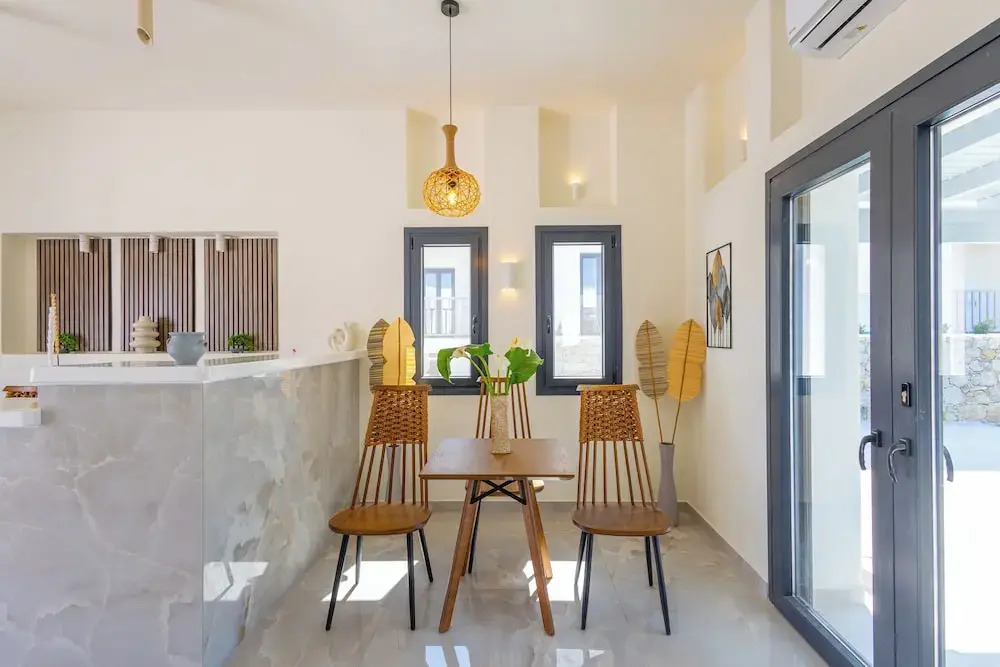 Cezaria Naxos Hotel