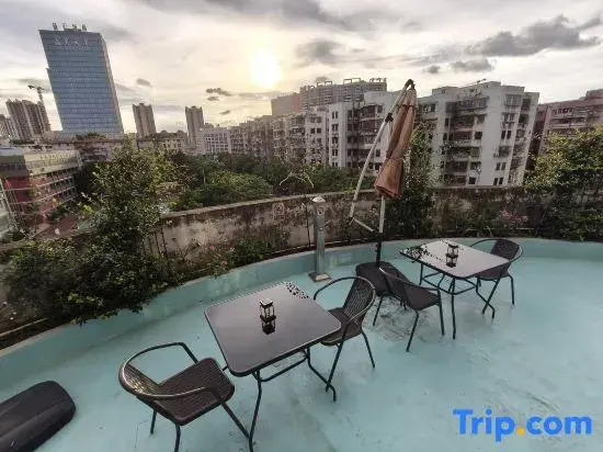 Xana Lite Hotel (Guangzhou Bai'etan Art Center Huadiwan Subway Station Branch)