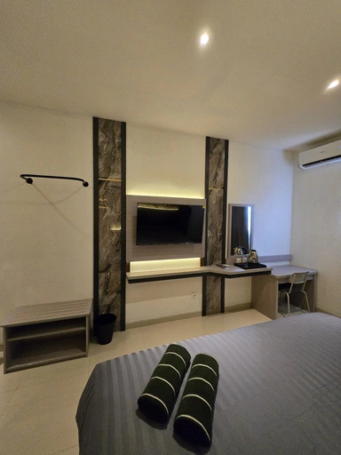 New Nusa Indah Hotel Kadipaten