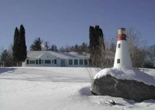 Lighthouse Inn Bed & Breakfast