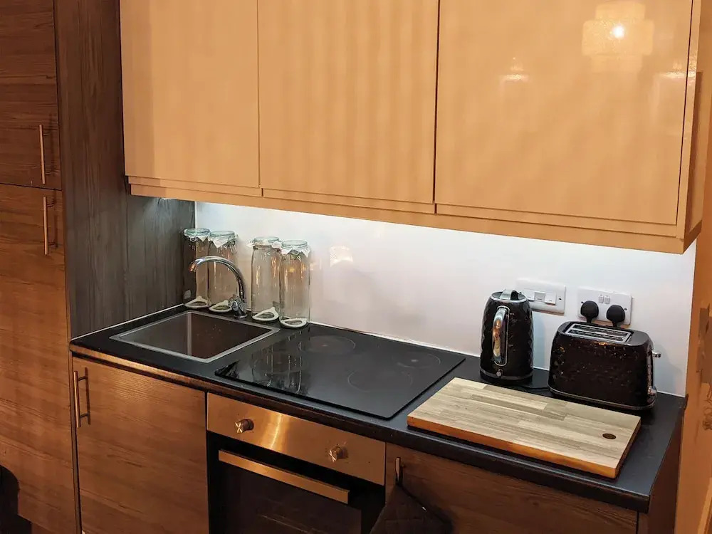 L1 Luxury Apartment