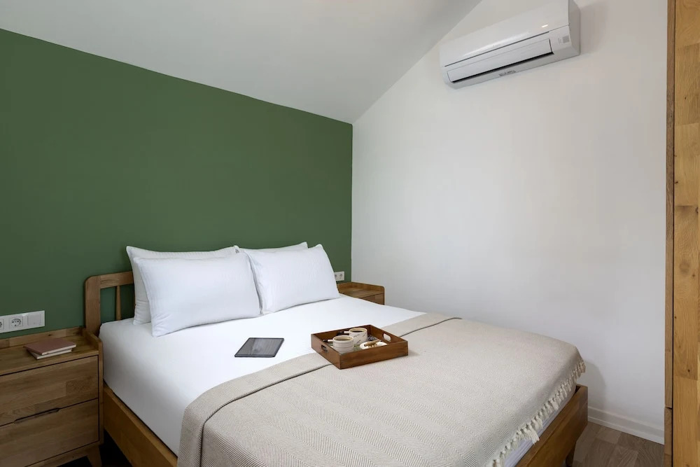 Kairos Hotel