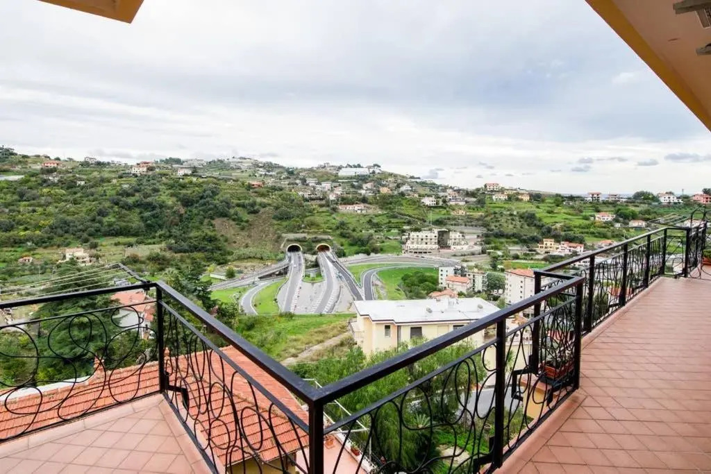 Your Holidays in Sanremo. 4 minutes from the beach