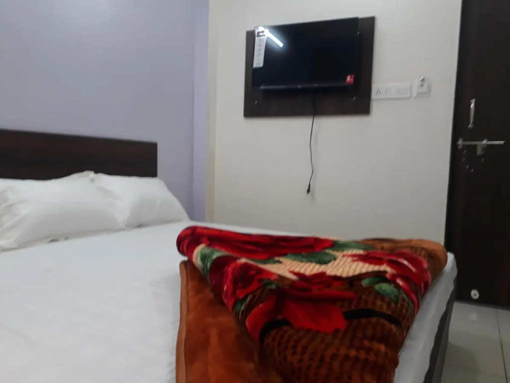 Hotel Chouhan Paradise