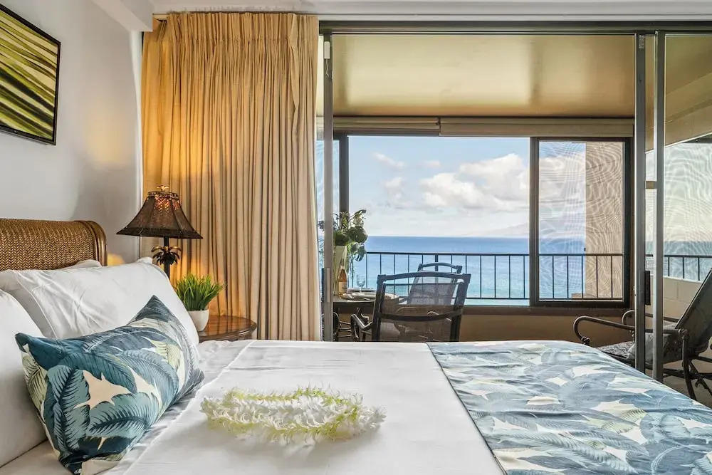 Maui Kai 903