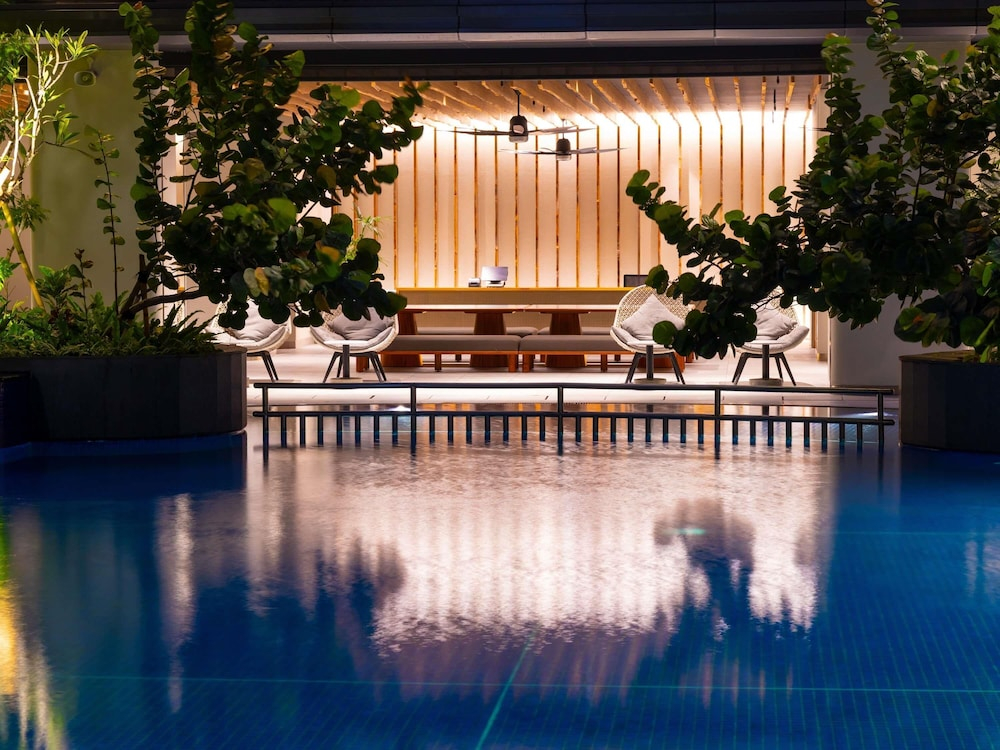 Swissôtel Living Jakarta Mega Kuningan