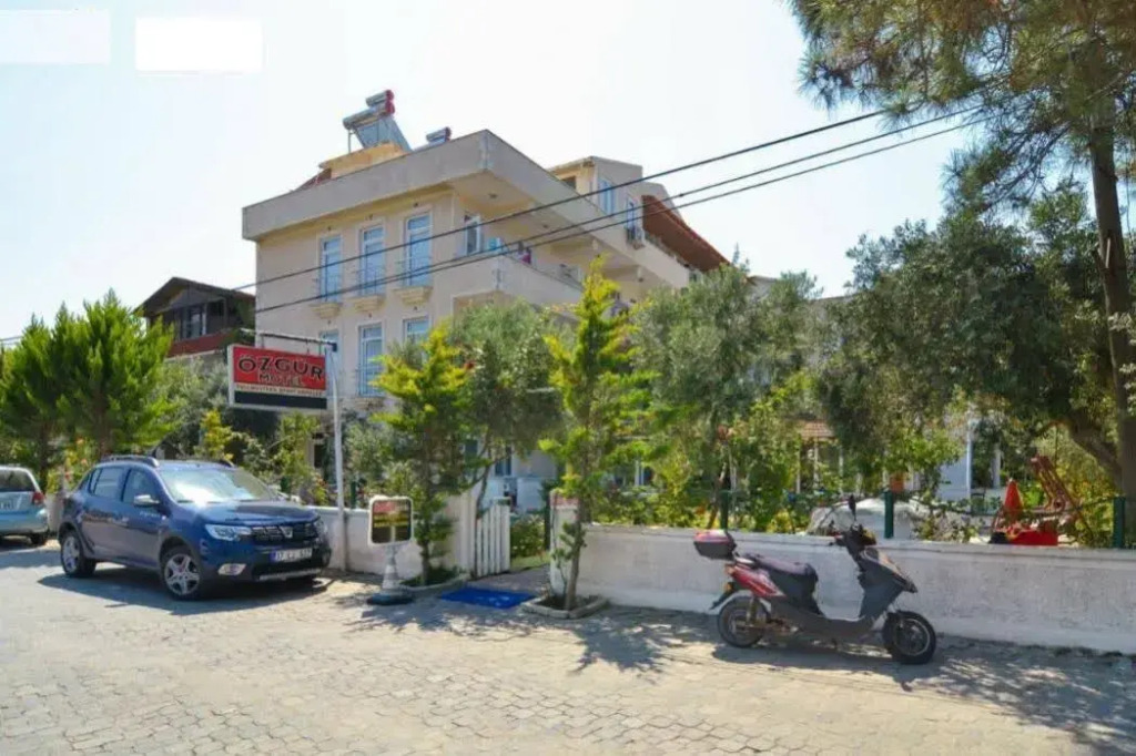 Ozgur Motel