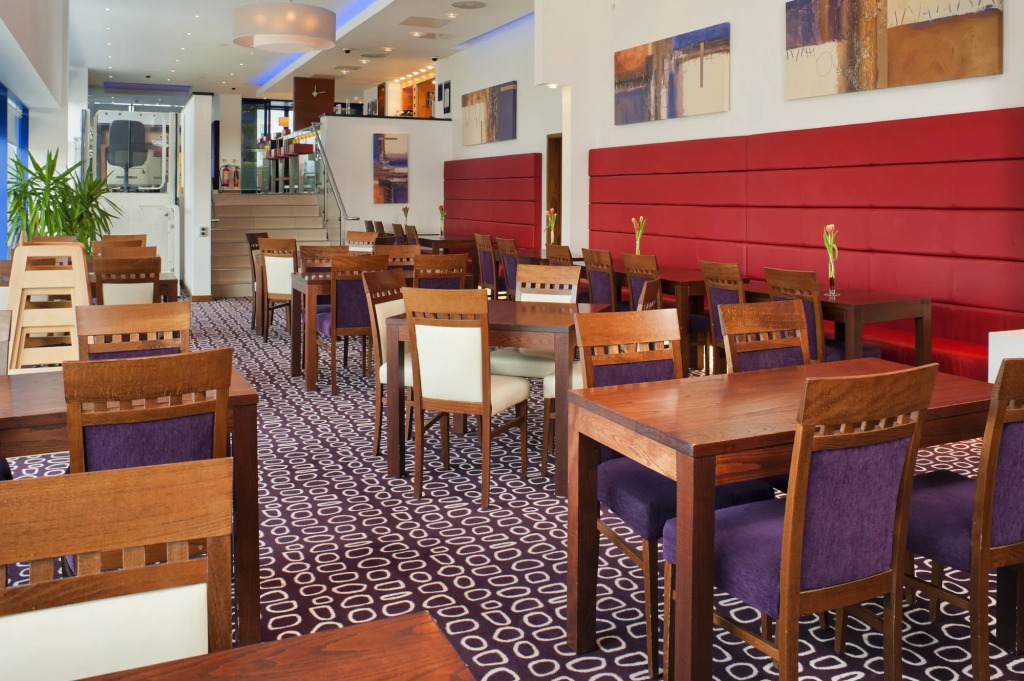 Holiday Inn Express London Golders Green (A406)