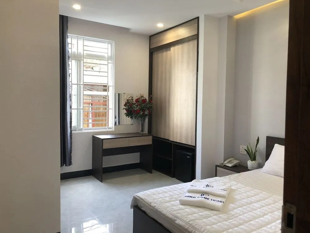 Khách sạn Hữu Phước