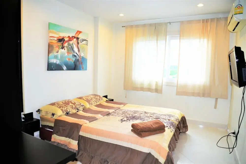 Park Lane Resort Pattaya 2 bedroom condo fully equiped