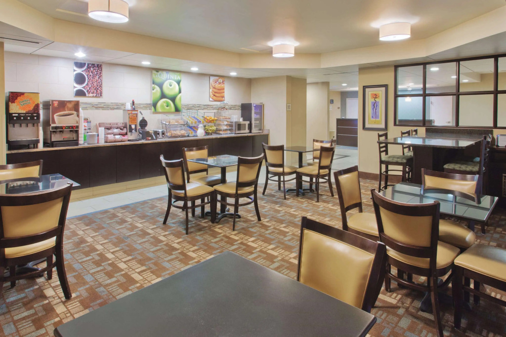La Quinta by Wyndham Columbus - Grove City