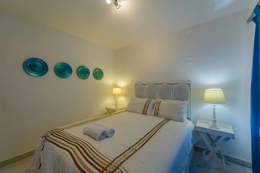 San Lameer Villa Rentals 10401
