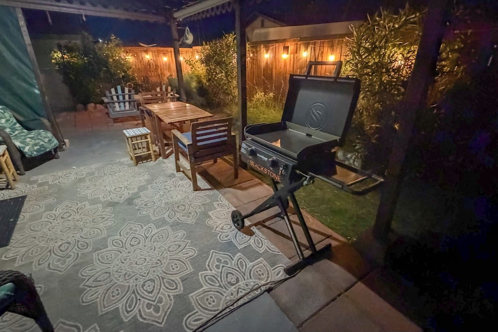 Patio Hangouts! Home By Rotary Park & River Access