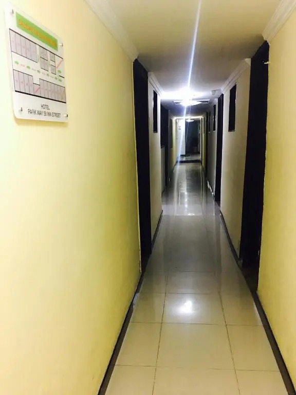 Hotel Parkway Inn 58 Street