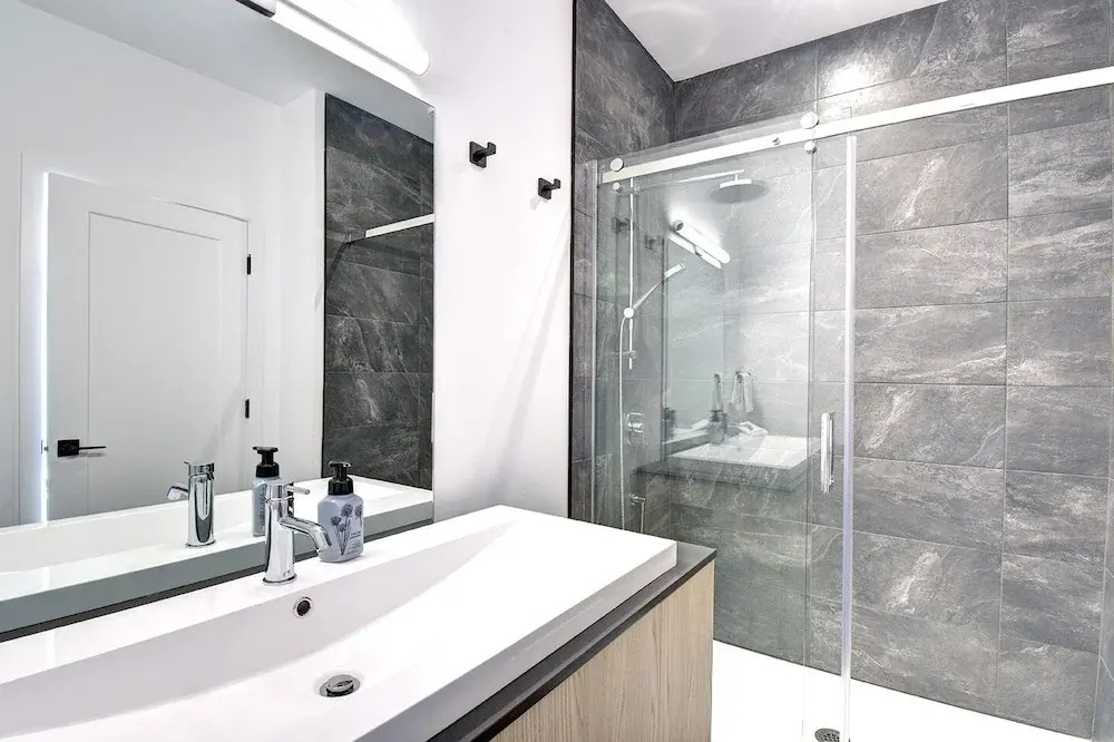 101 Verbier Building 3