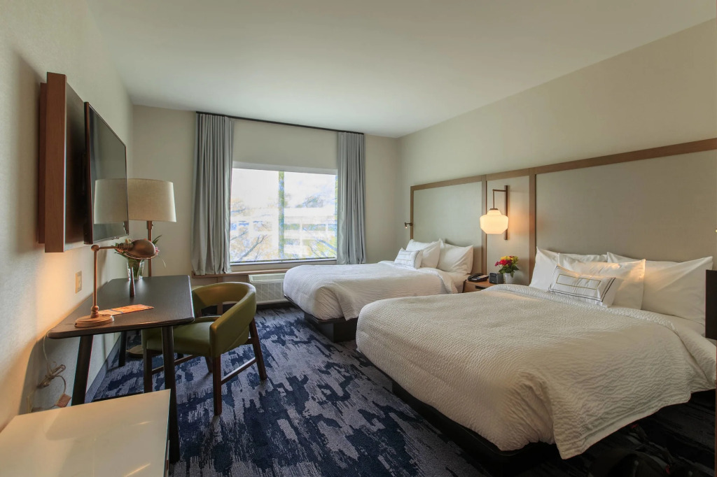 Fairfield Inn & Suites by Marriott Philadelphia Valley Forge/Great Valley