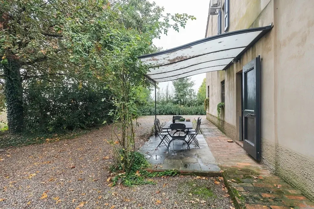 Detached Villa In Historic Home, Nestled In The Quiet Countryside (No Front Desk)