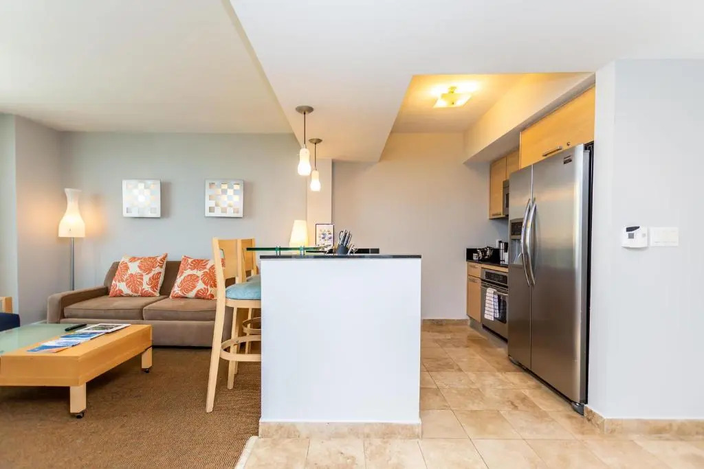 Marenas Resort Sunny Isles 25 Floor Ocean view 1/1